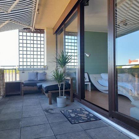 Budget Suite Mit Balkon - Privatzimmer In Wohnung - Netflix & Minibar Inklusive Кобленц Экстерьер фото