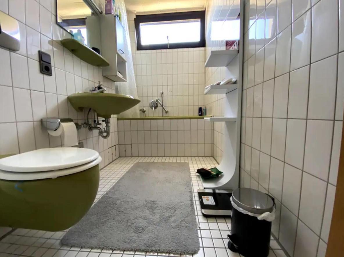 Budget Suite Mit Balkon - Privatzimmer In Wohnung - Netflix & Minibar Inklusive Кобленц Экстерьер фото